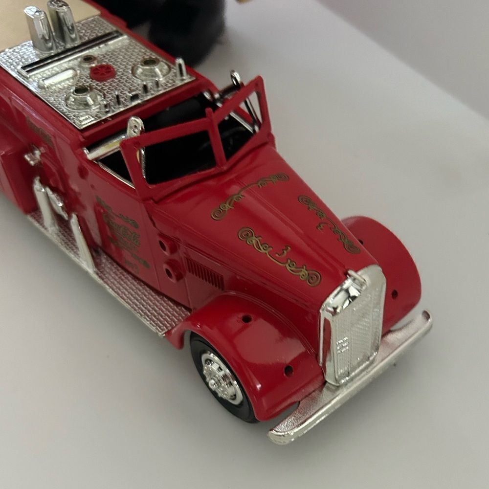 Vintage Ertl Coca-Cola 1955 ward Lafrance Pumper Fire Truck Die Cast # 3447 - Picture 3 of 12